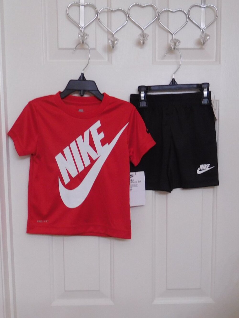 NWT 4 Nike Outfits 2pc Shirt & Shorts Sets Gray Lime Beige Red Bundle sz 3t - Picture 3 of 5